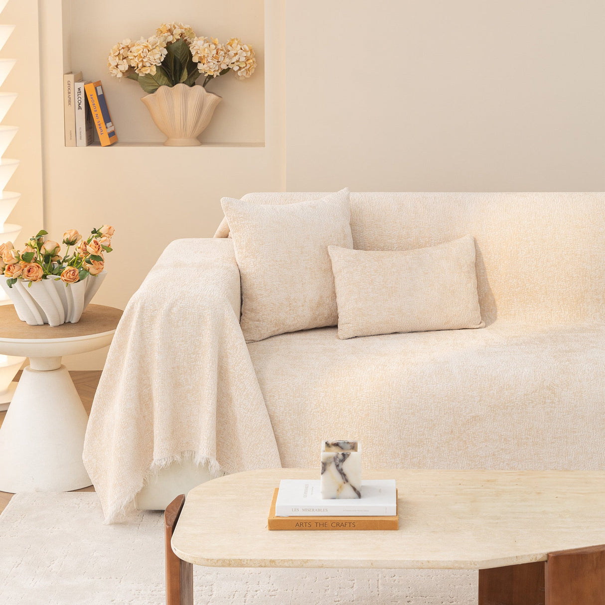 Coconut Dreams Sofföverdrag - Modernt, Stiligt & Hållbart Soffskydd Carvallo