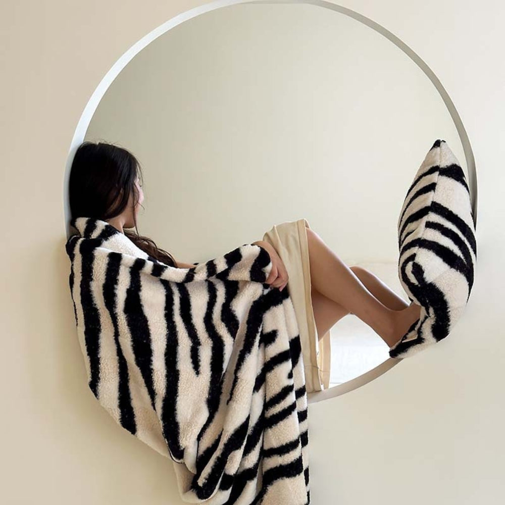 Zebra Print Lyxig Fuskpälsfilt Carvallo