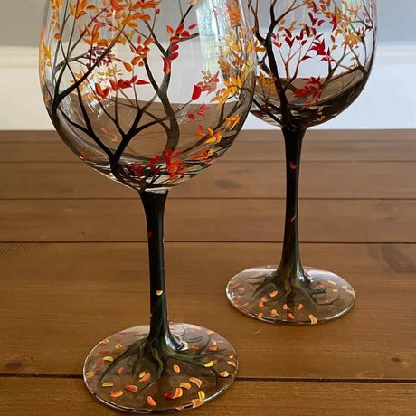 NatureVista – Handmålat glas med intrikata trä- och blomsterdesign Carvallo
