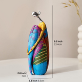 Carvallo – Abstrakta kvinnor skulpturer med färgglad elegans Carvallo