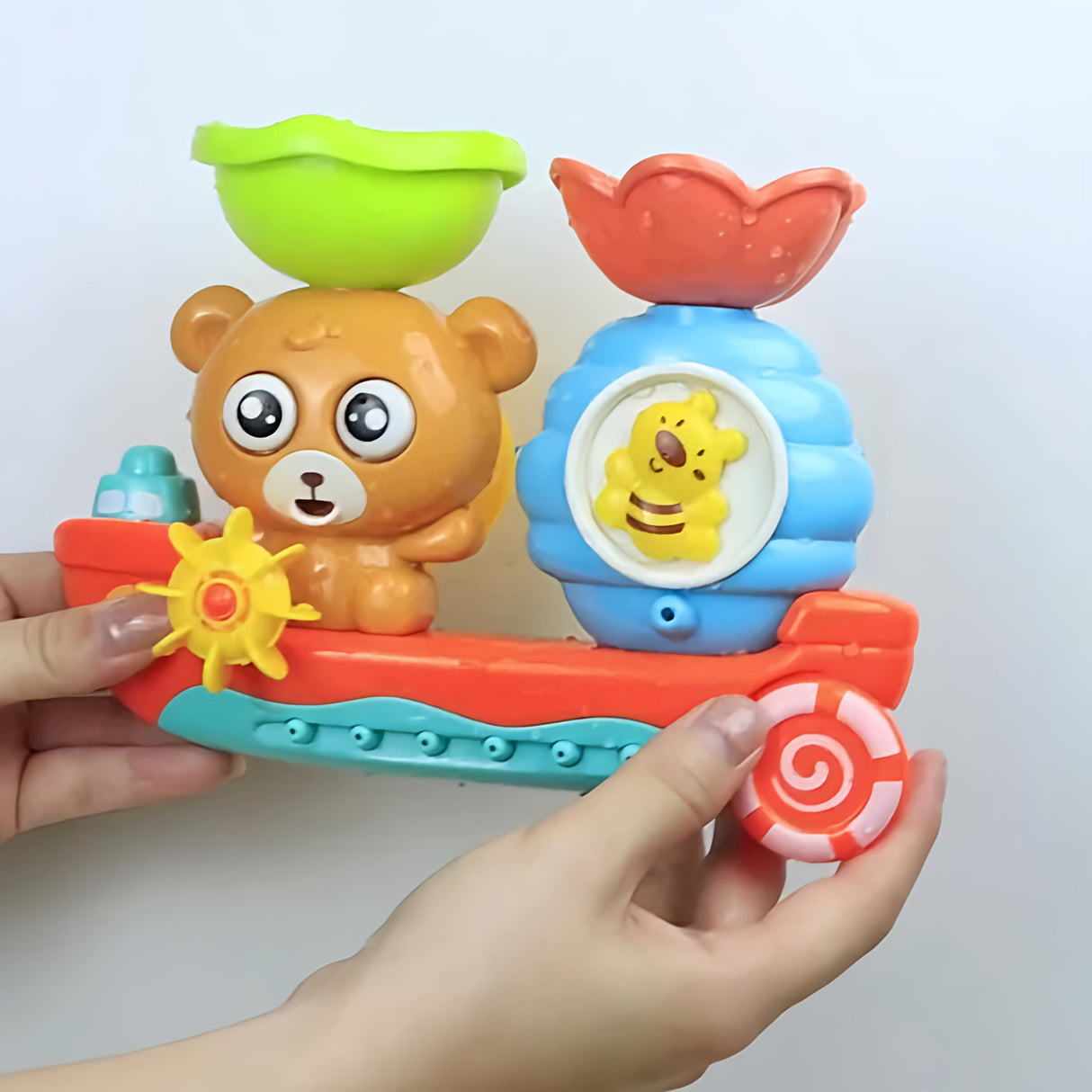 Baby Badleksak Flytande Björn Båt Carvallo