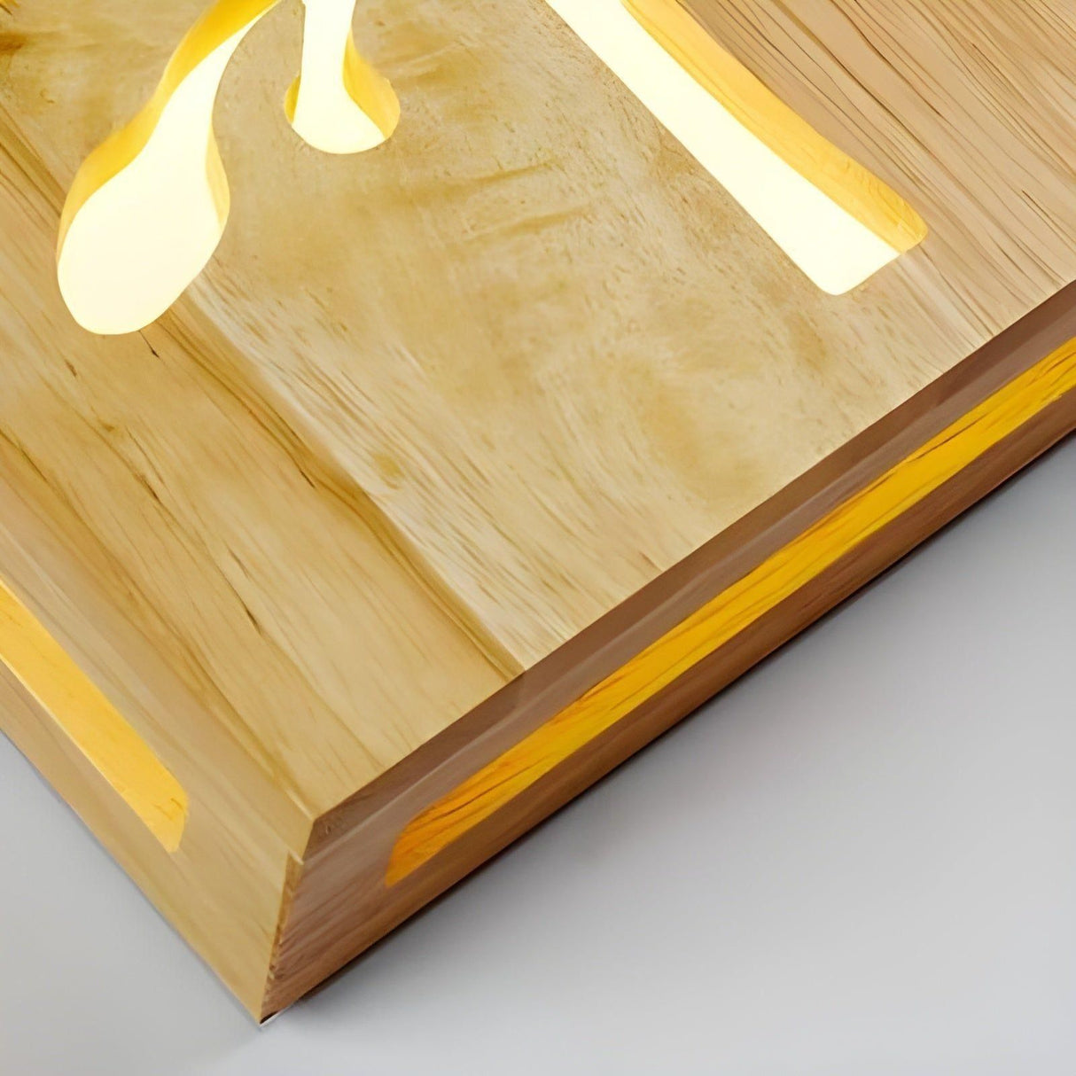 LumoWood Light - Modern LED-vägglampa i massivt trä Carvallo