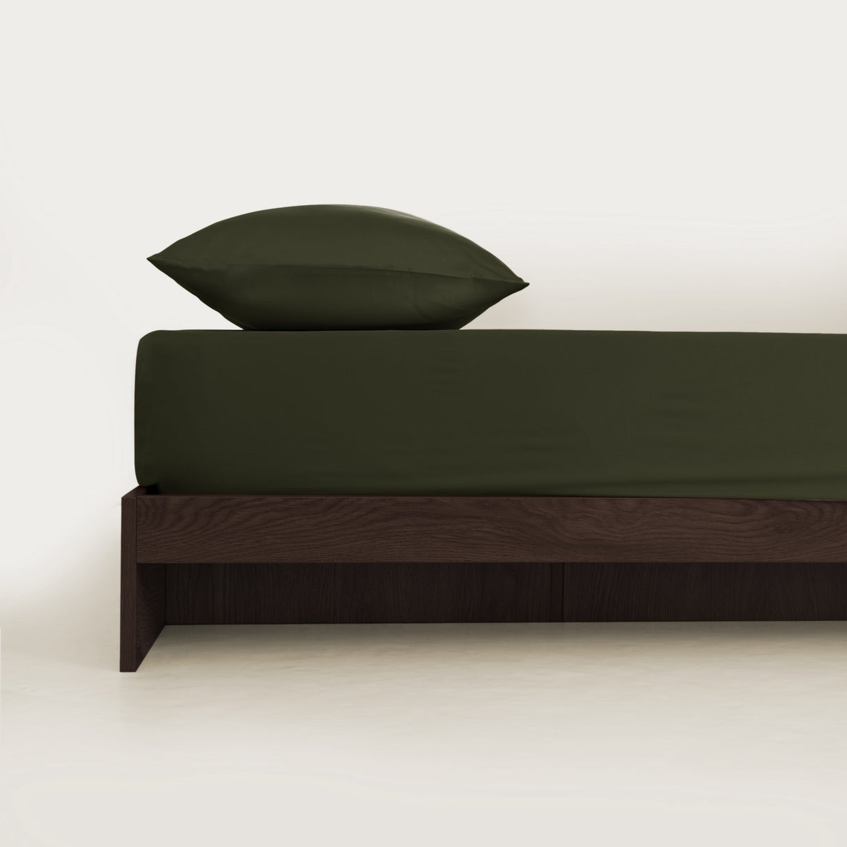 Bamboo Passformlakan - Husdjursrullande för Hundar/Katter Familj Carvallo