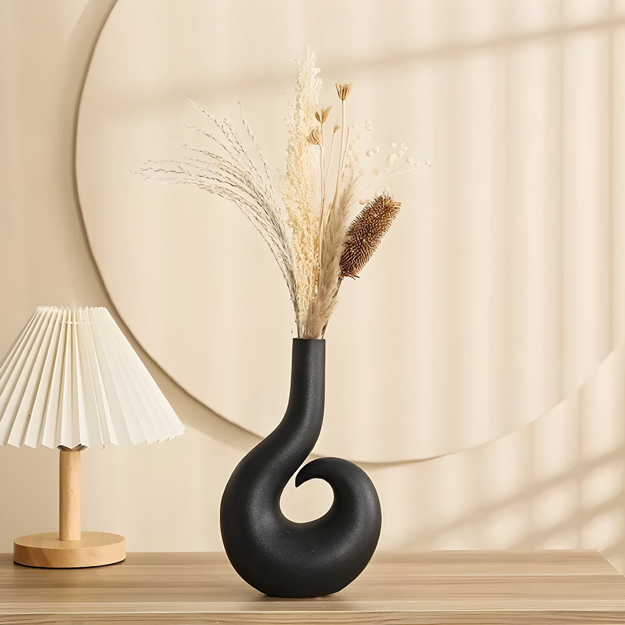 Comodo Spiral Vase Minimalism Stil Carvallo