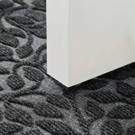 Klassisk Elegans Dörrmatta – Perfekt Entréaccessoar Carvallo