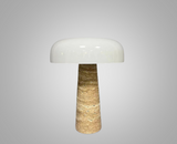 LuxeGlow - Marmorerad Skrivbordslampa med Tidlöst Design Carvallo