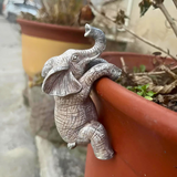 Unik Elefant Klättrande Skulptur Carvallo