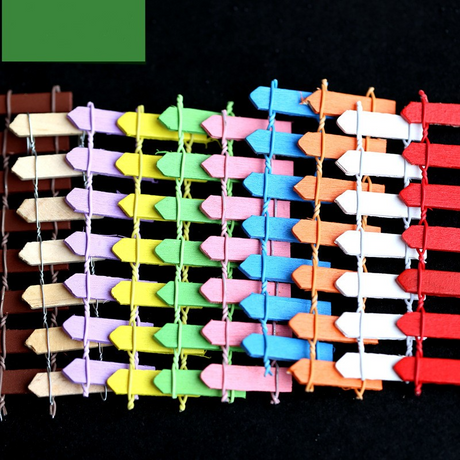 Miniatyr trädgårdsgärde i trä – Färgglad dekoration för feuträdgård och modellbygge Carvallo