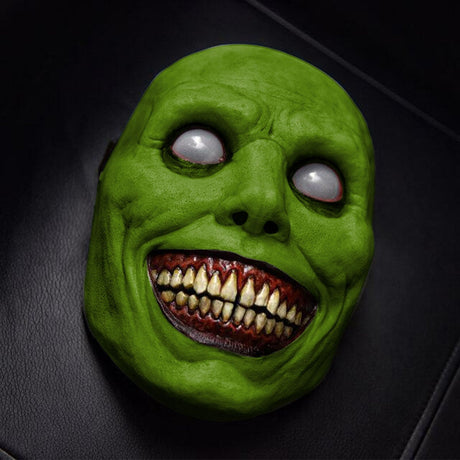 Vit Skräckmask – Perfekt för Halloweenfest och Läskiga Dekorationer-halloween-BB-Grön-Grå ögon-Hemnix