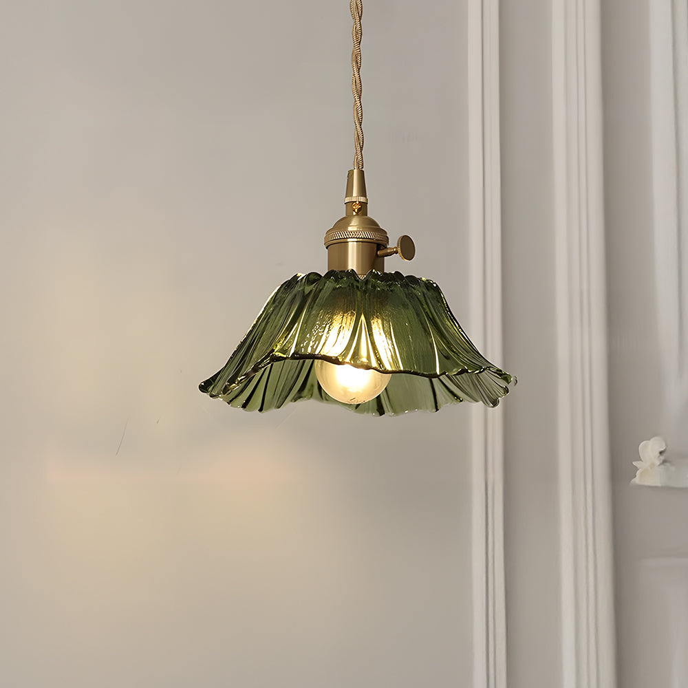 Vintage Floral Glass Pendant Light Fixture for Dining Room - Elegant Retro Design to Illuminate Your Space Carvallo