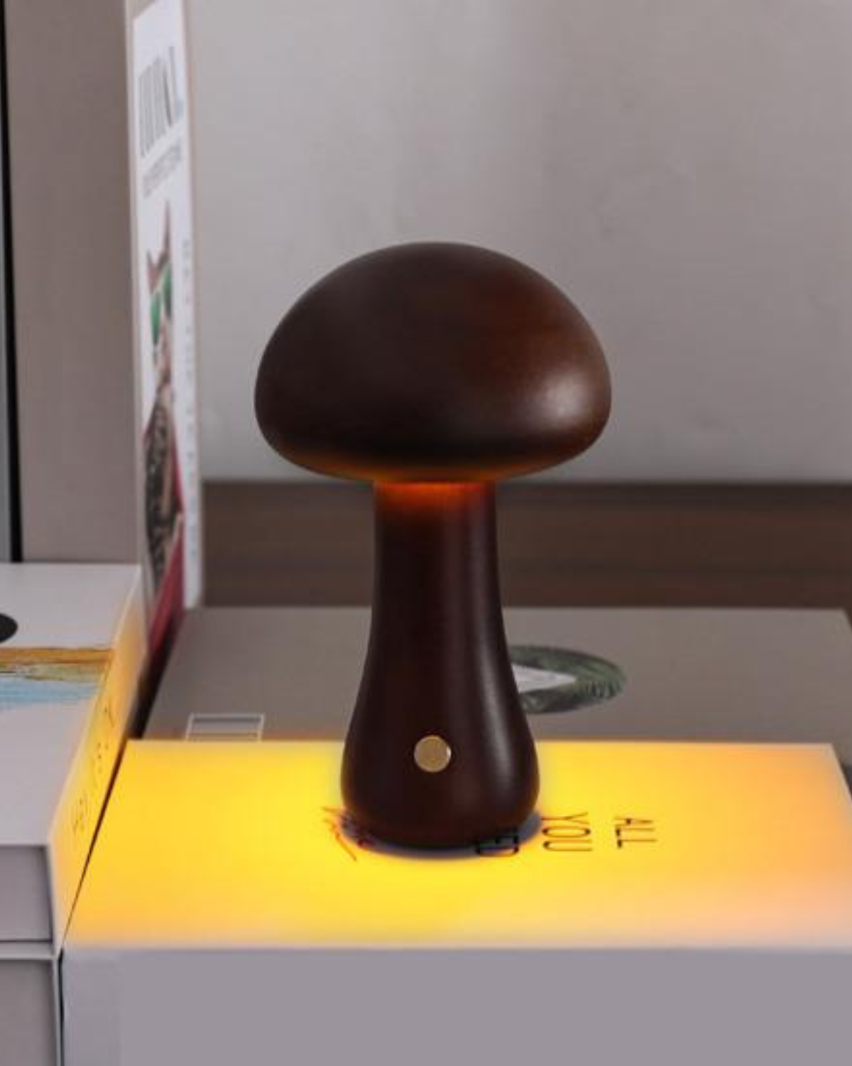 Carvallo Mushroom Glow – Träbordslampa med Organisk Form och Varm Atmosfär Carvallo