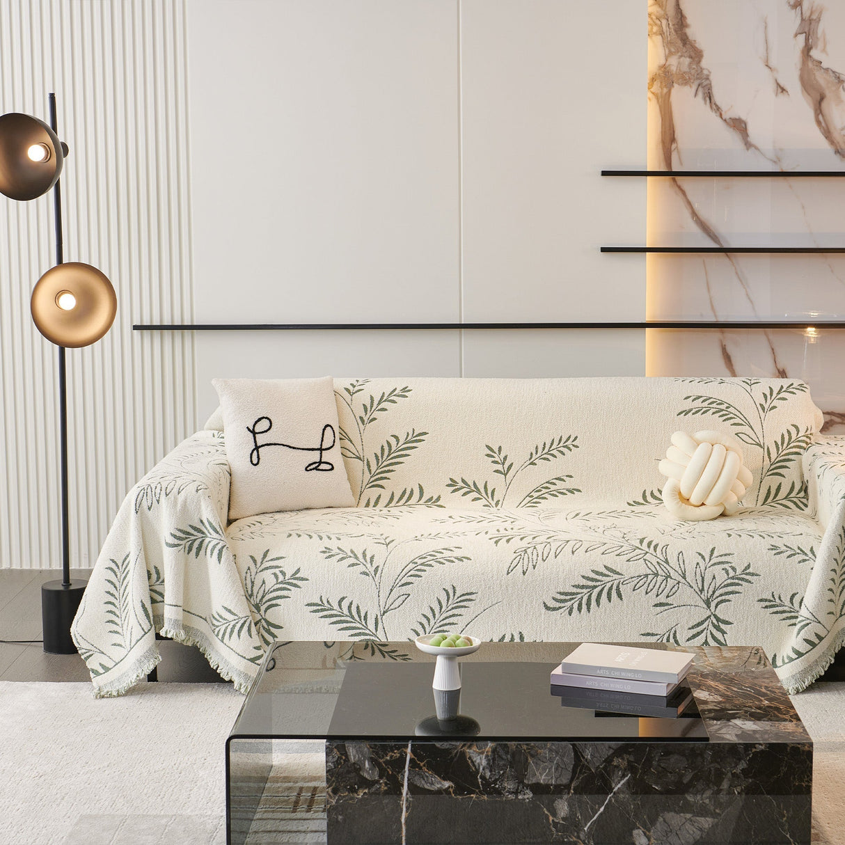 Mysig vinterbotanisk sofföverdrag - Modern, stilren och hållbar soffskydd Carvallo