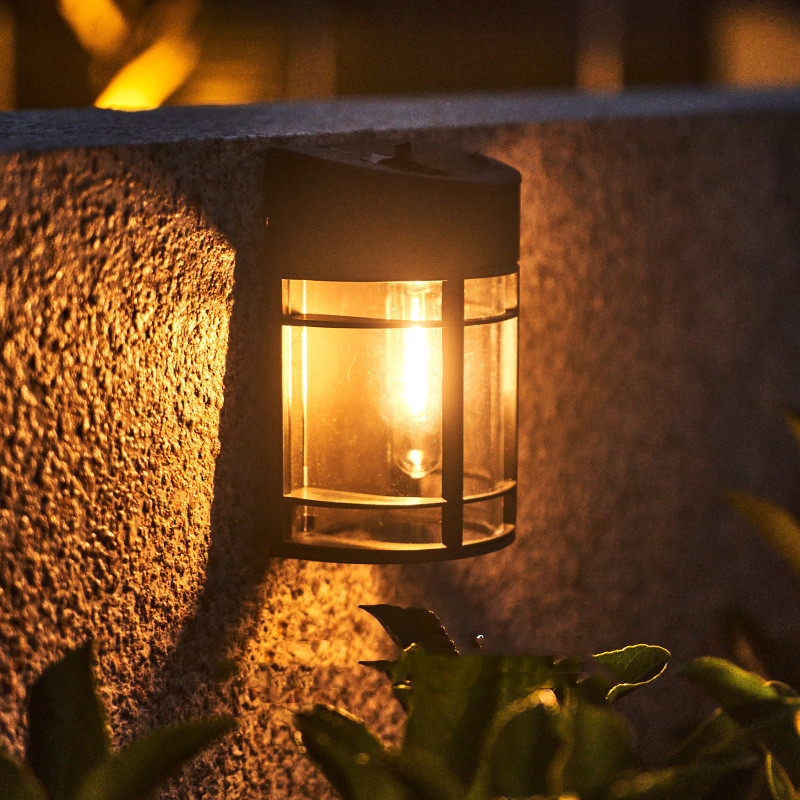 Utomhusvägglampa med glas och galler – LED trädgår belysning, väderbeständig för terrass & balkong Carvallo