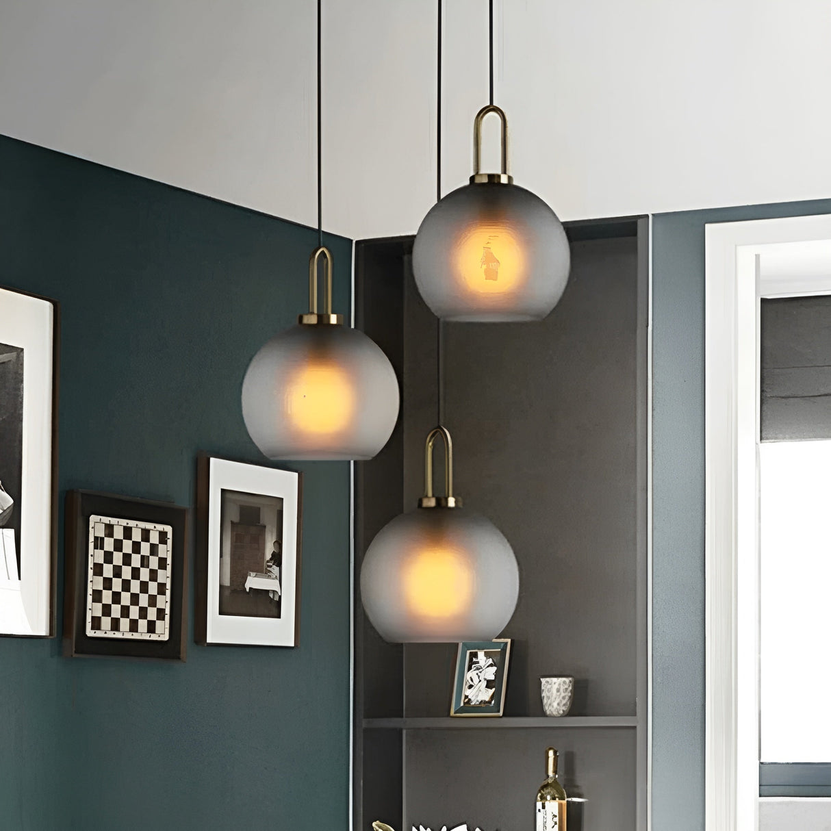 CrystalHue Light - Nordisk glaskula pendellampa Carvallo