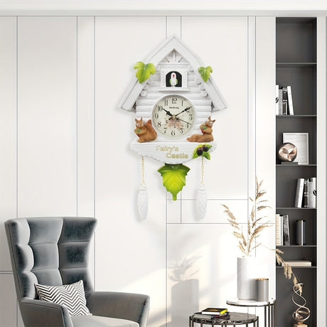 Nordisk Koekoeksklocka med Fågelhus - Dag- och Uralarm, Pendelklocka för Vardagsrum och Kontorsdekoration Carvallo