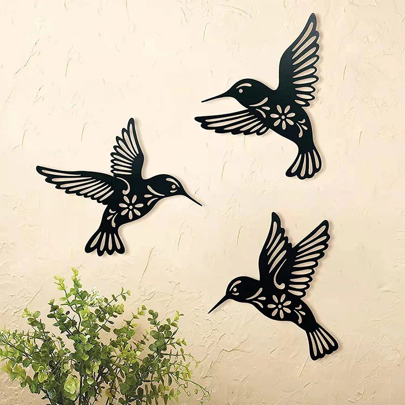 NatureFlare - Elegant metal Kolibri wall art for timeless home decor Carvallo
