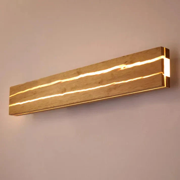 Trävägglampa med sprickdesign Carvallo