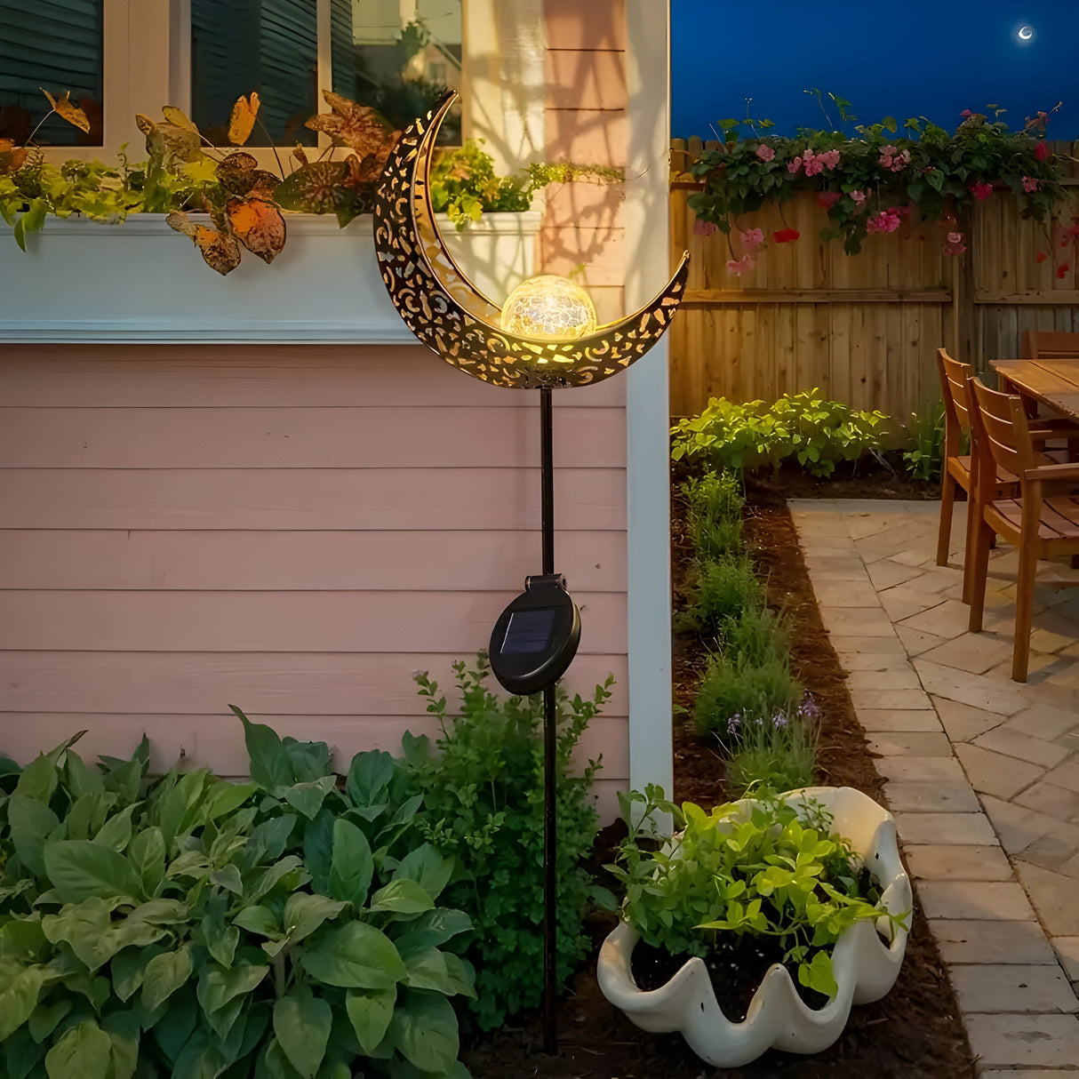 AuroraMeadow Light – Dekorativ solcells trädgårdslampa Carvallo