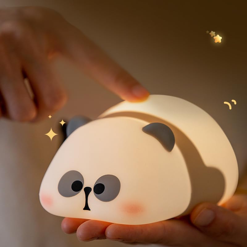 PandaGlow - Söt liggande panda LED nattlampa med USB uppladdningsbar design Carvallo