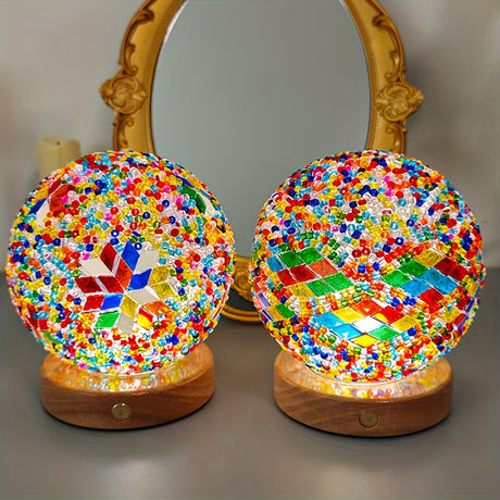 GlassArt - Modern LED Bordslampa med Justerbar Belysning och Färgglad Glaskåpa Carvallo