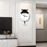 Purrfect Time Stilig Svängande Katt Väggeklocka Modern Design Carvallo