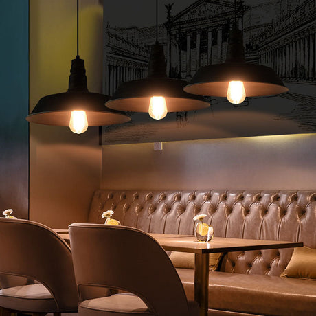 Samtida industriell taklampa i rundjärn MILA Sverige