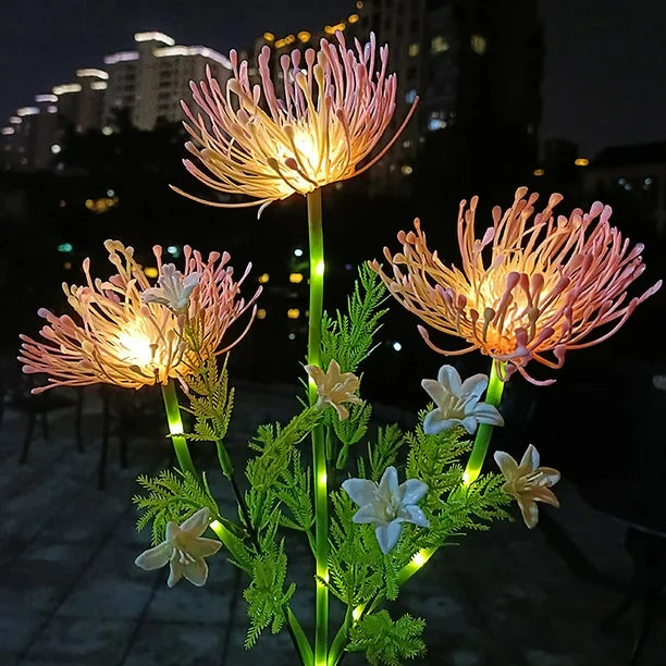 Fairy Flower LED Lamp – Lurig blommönster i stål Carvallo