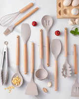 Carvallo – Miljövänligt Silikon Kökset med Bambu Handtag (12-delar) Carvallo