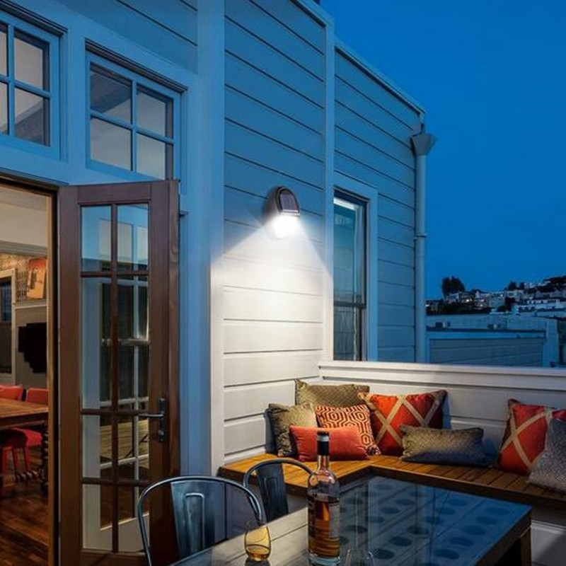 Solar LED Vägglampa för utomhus – väderbeständig, energibesparande och med rörelsedetektor Carvallo