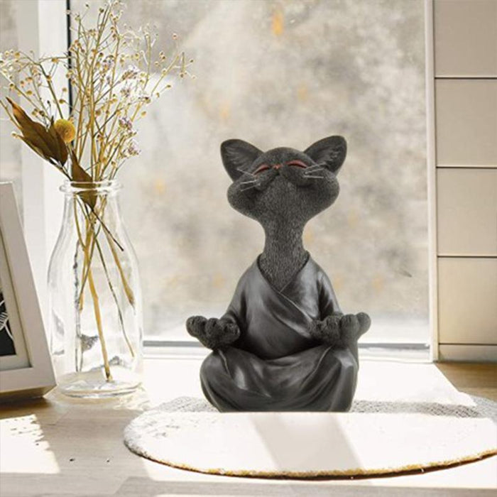 SerenePaws - Handgjord Buddha Katt Staty för inspirerad interiör Carvallo