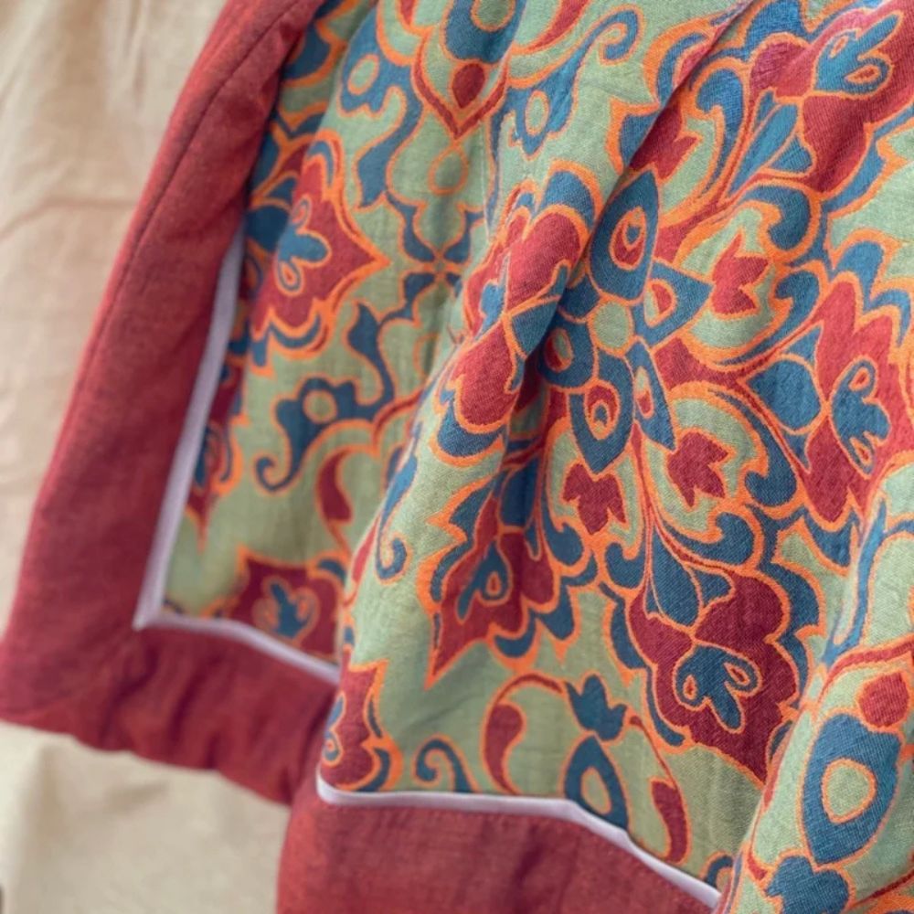 Livlig Arv Blommig Sommertäcke Carvallo