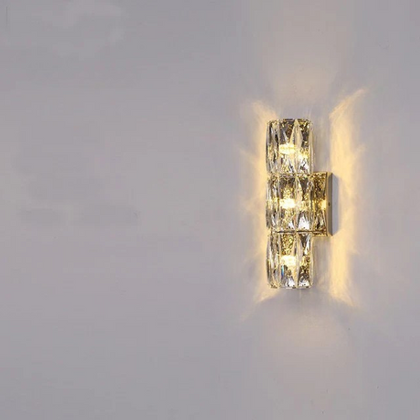 CrystalLuxe - Kunglig Sovrums Vägglampa Carvallo