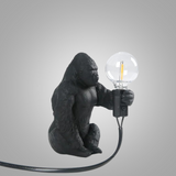 GorillaLux - Unik Gorilla Bordslampa | Modern Djurarmatur med Varm LED Belysning Carvallo