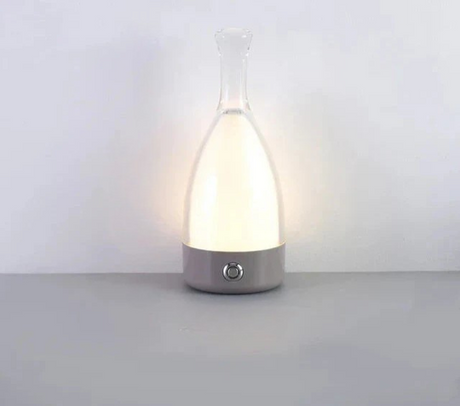 LuxeGlow - Modern Glas Bordslampa med Dimbar LED Belysning Carvallo