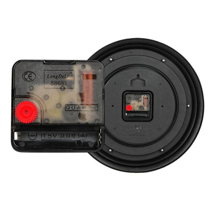 RusticTime - Vintage träväggklocka med klassisk charm och nostalgisk design Carvallo