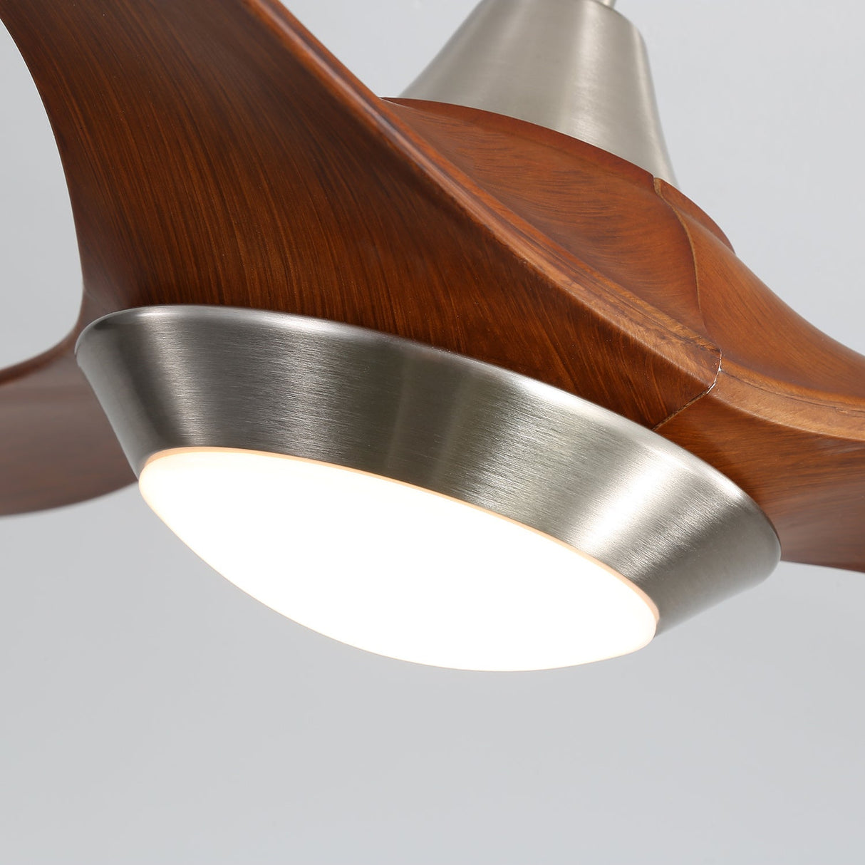 Multi-Hastighet 52" Vändbar Takfläkt med Ljus, Fjärrkontroll & Timer Carvallo