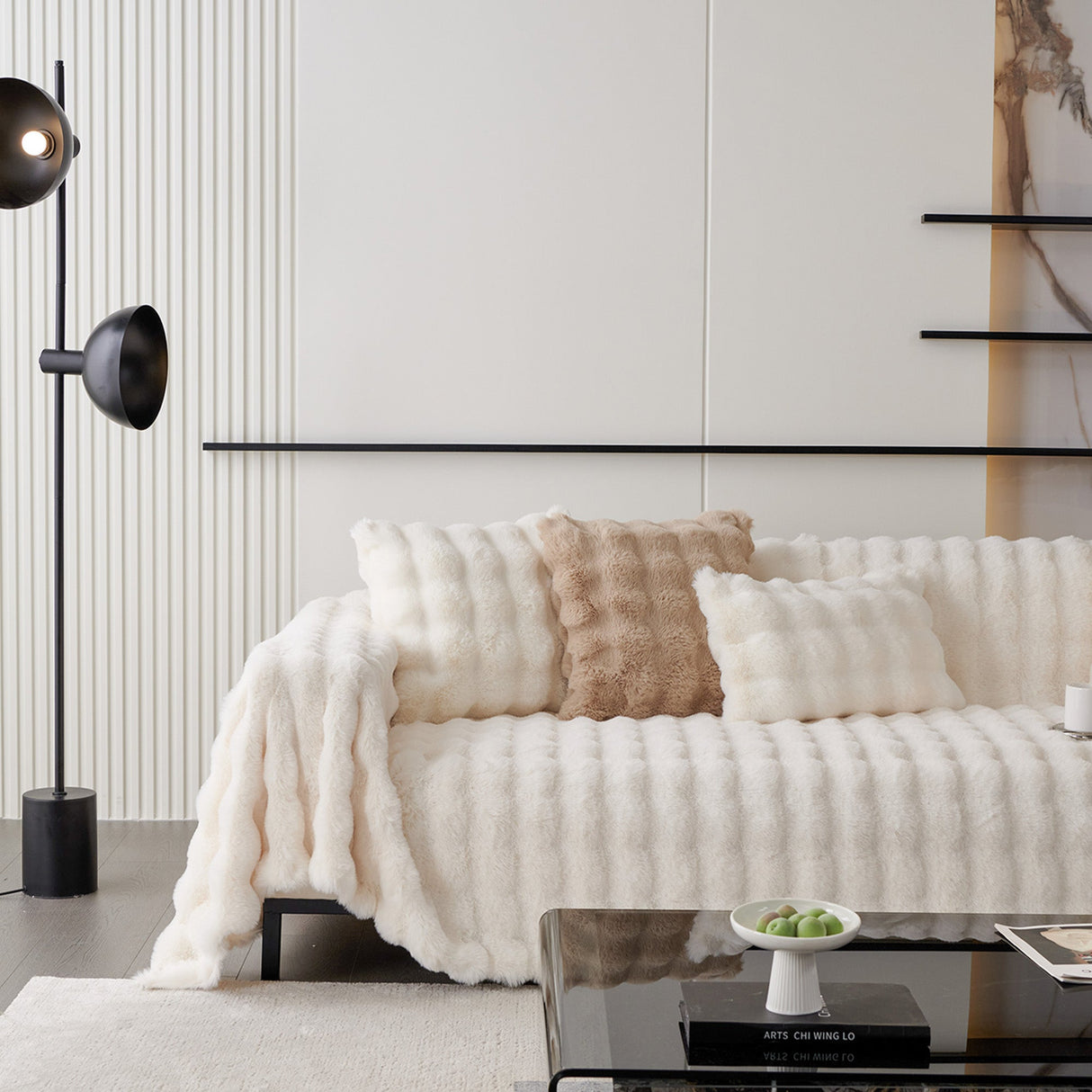 Luxe Ripple Faux Fur Sofföverdrag - Modernt, Stilrent & Hållbart Soffaskydd Carvallo