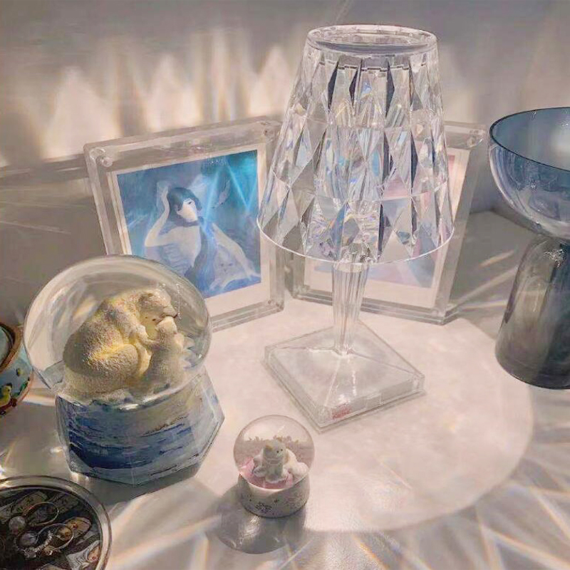 Romantisk Och Elegant Touch Sensor Kristall Bordslampa Carvallo