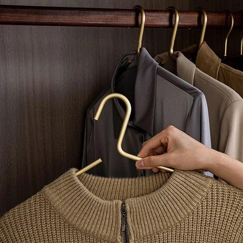 5 st Solid Matte Gold/Silver Klädhängare │ Sømløs Metall Garderobe Organizer Carvallo