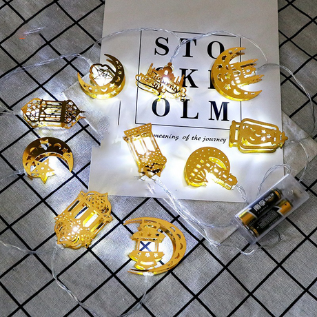 Färgglada LED-ljusslingor – Dekorativa ljus med måne- och lyktteman för hem och trädgård Carvallo