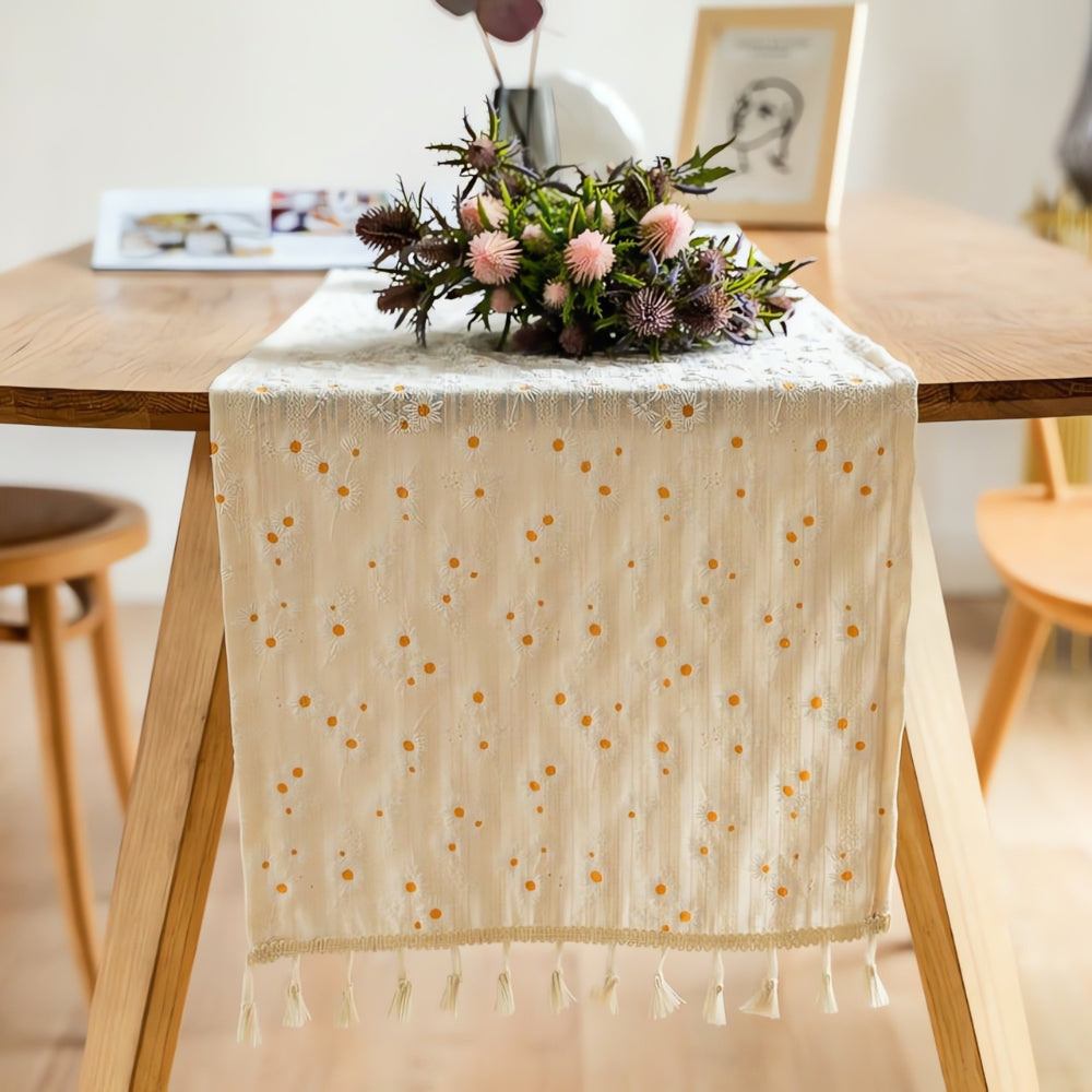 Lekfull Daisy Broderad Boho Bordlöpare Carvallo