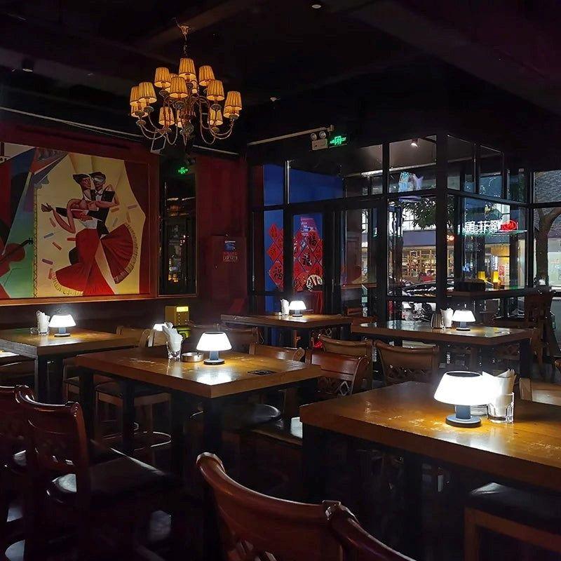 SolarScape Lampa - Modern Solar Bordslampa för Hem Carvallo