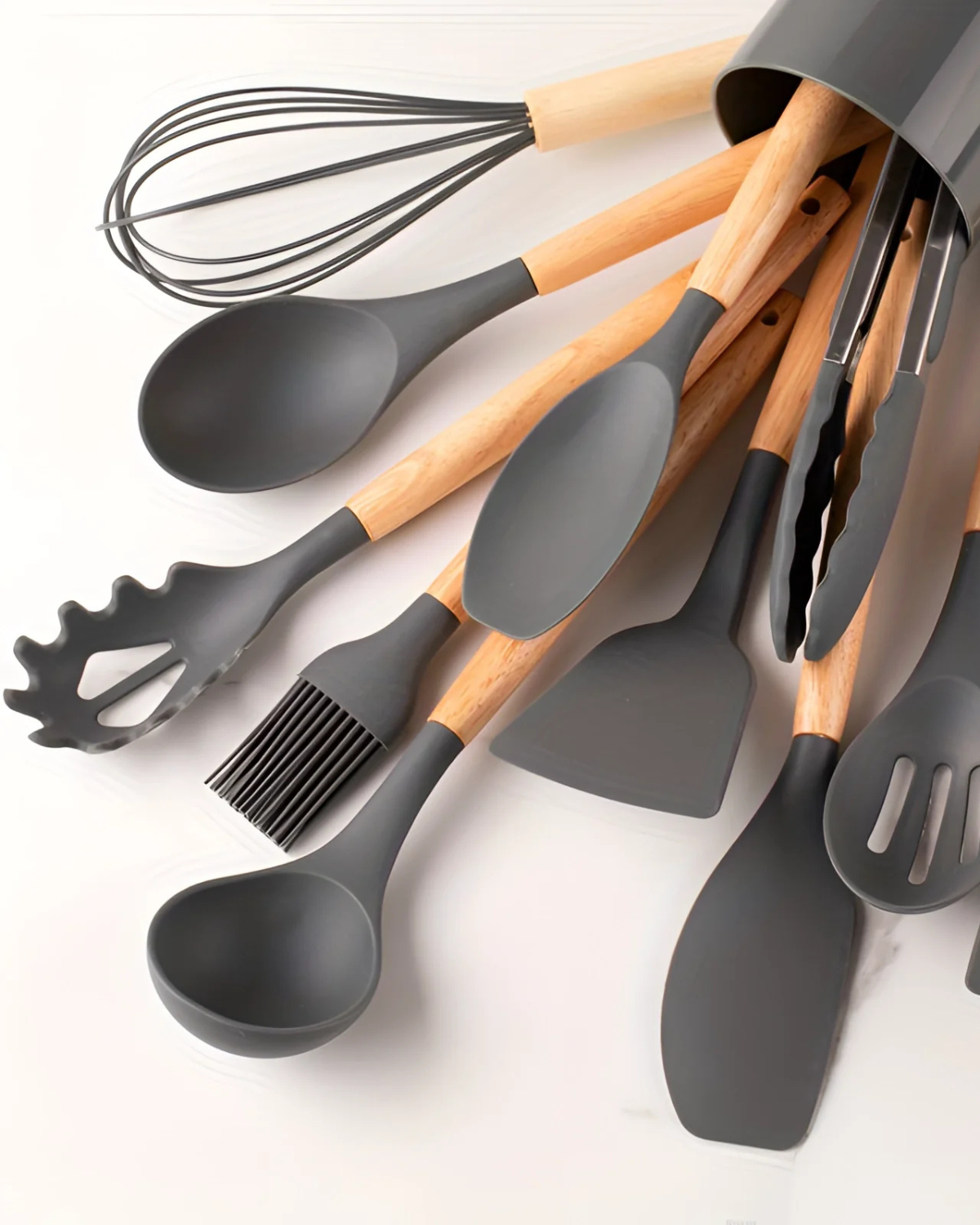Carvallo – Miljövänligt Silikon Kökset med Bambu Handtag (12-delar) Carvallo
