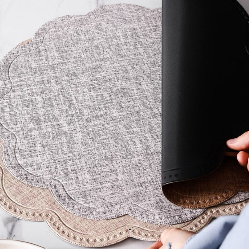 Tefat med vågig kant vattentålig Carvallo