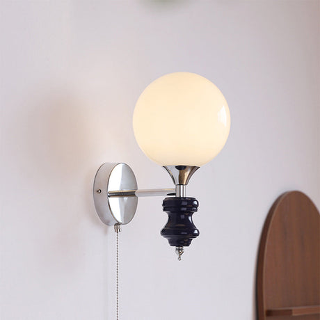 Fransk Medeltida Vintage Bauhaus Vägglampa Carvallo