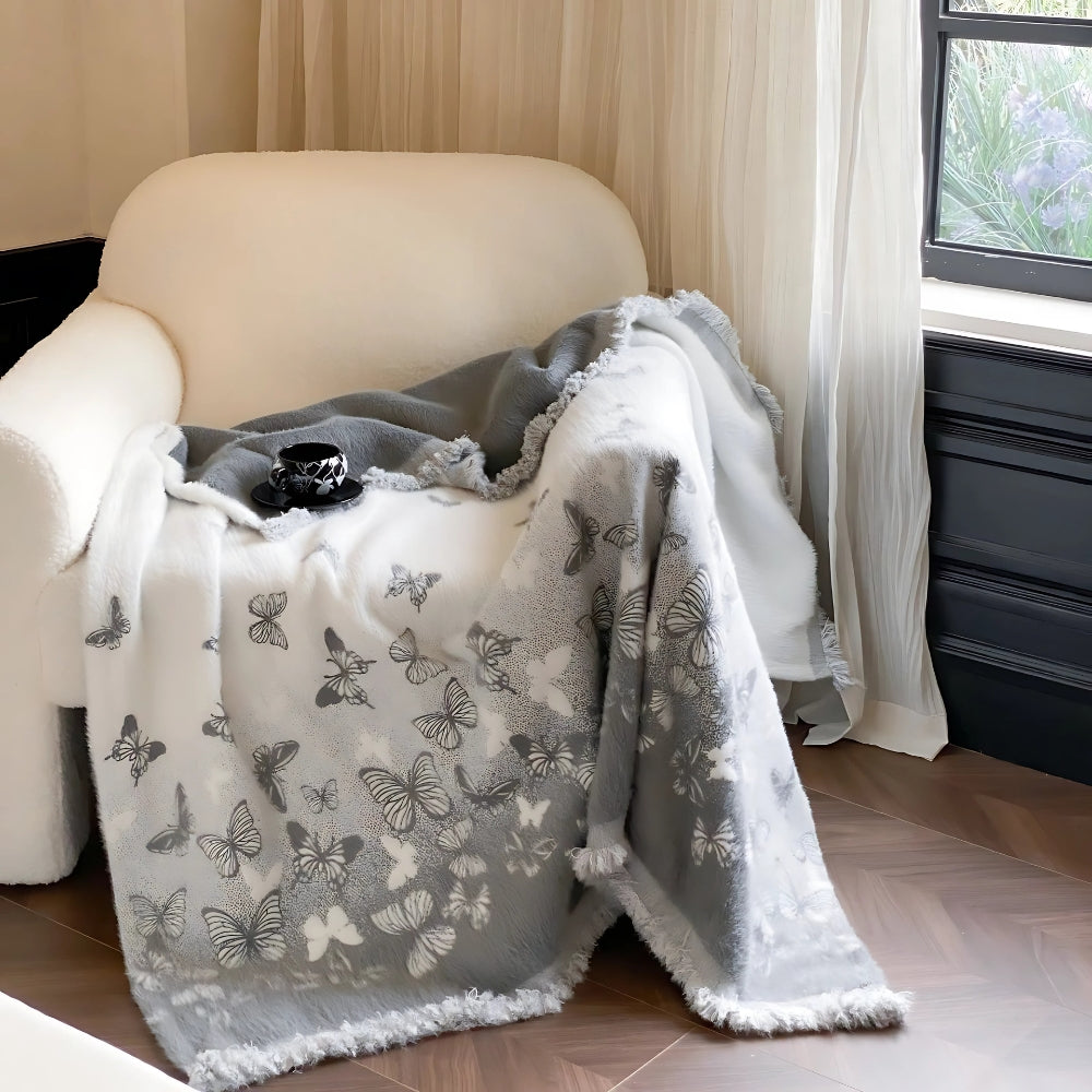 Oriental-Inspired Mink Blanket Carvallo