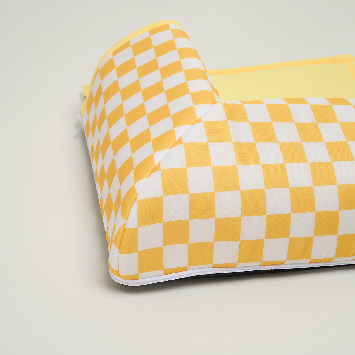 Plaid Purr Retreat Tunnel – Mysig, Interaktiv och Lätt att Rengöra Carvallo