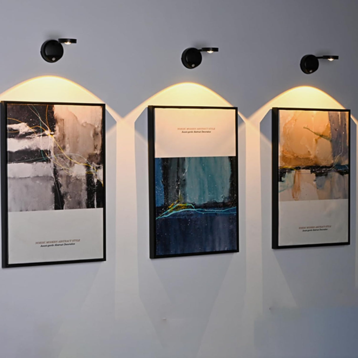 Lumora Motion Spotlight - Trådlös 360° Rotating LED med Rörelsesensor Carvallo