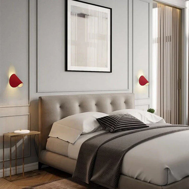 Modern färgad LED-vägglampa i stilren design Carvallo