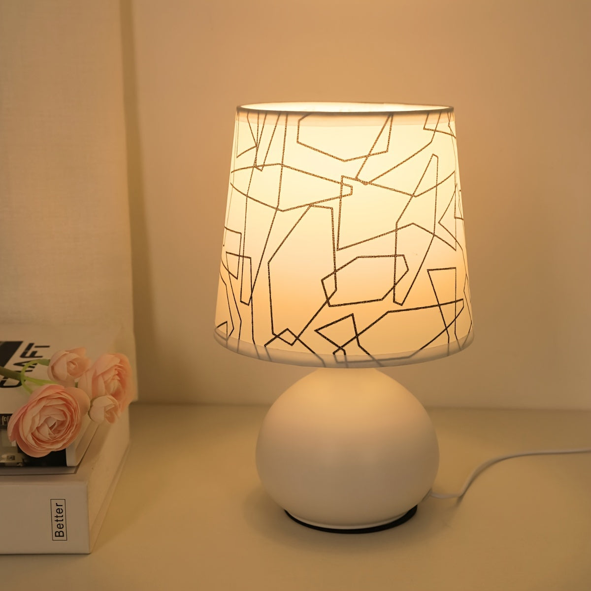 Geometrisk Stil Bordslampa - Modern och Atmosfärisk Carvallo